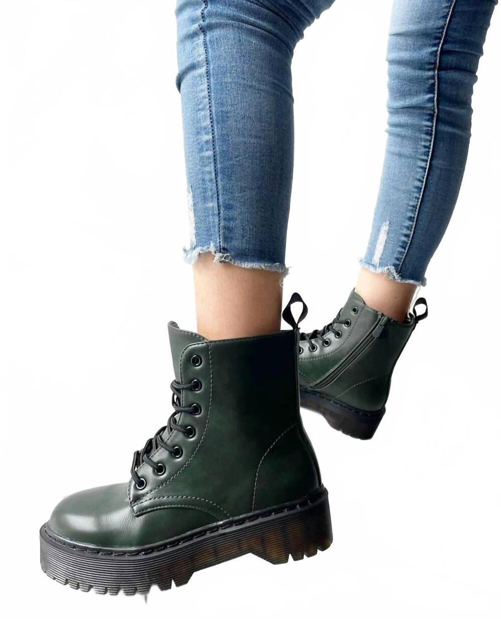 NEW VERA women's casual amphibian boot in green